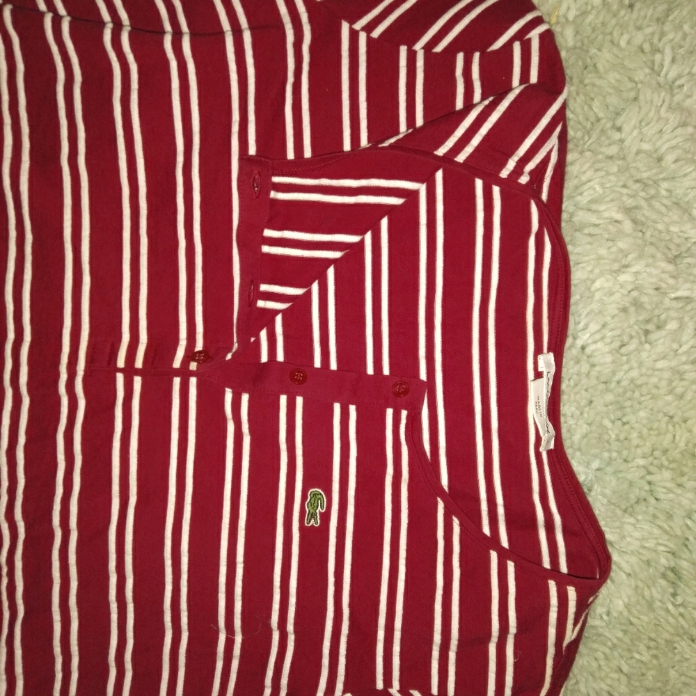 Lacoste top